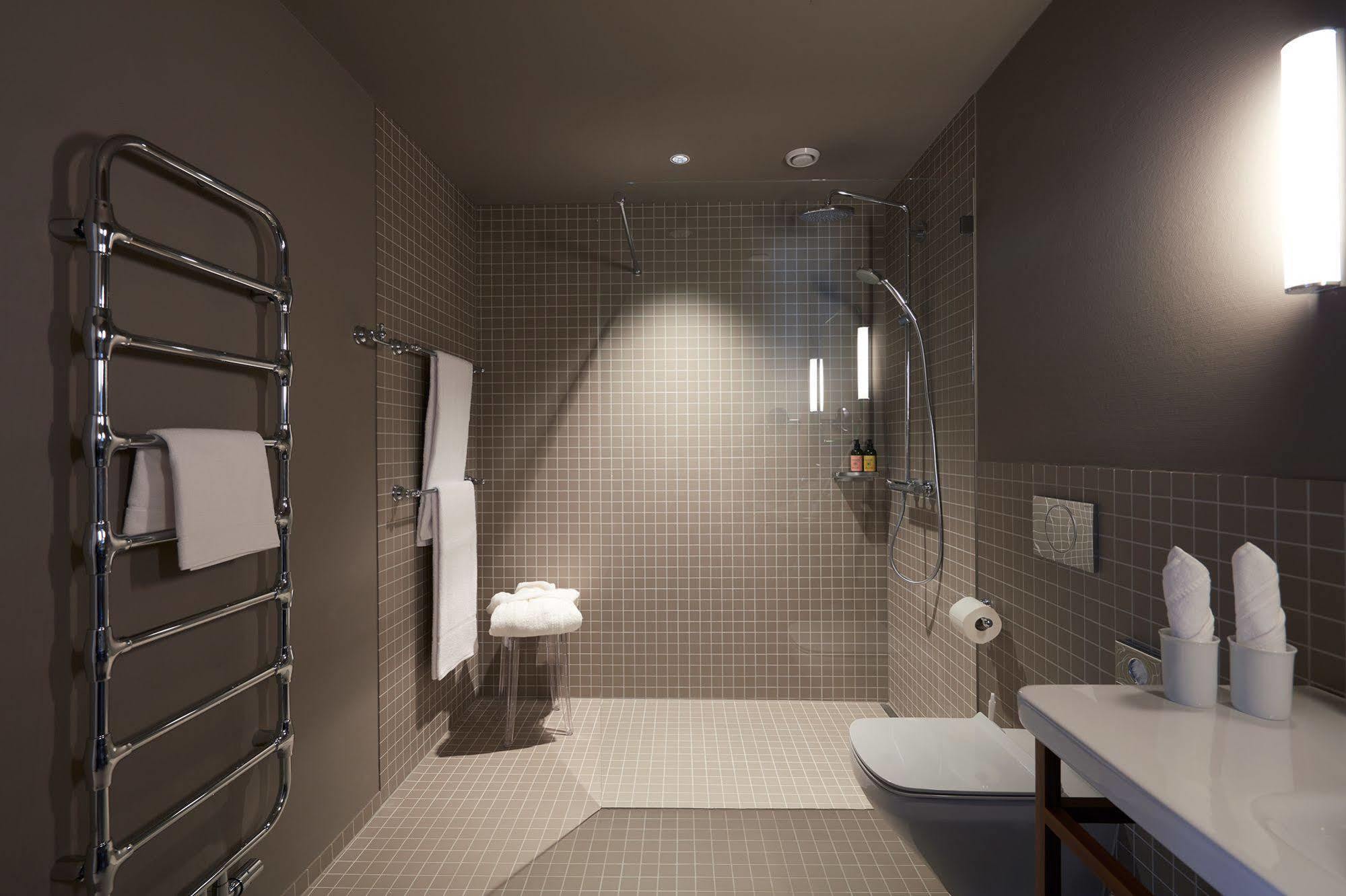 Boutique Hotel La Couronne Solothurn Buitenkant foto
